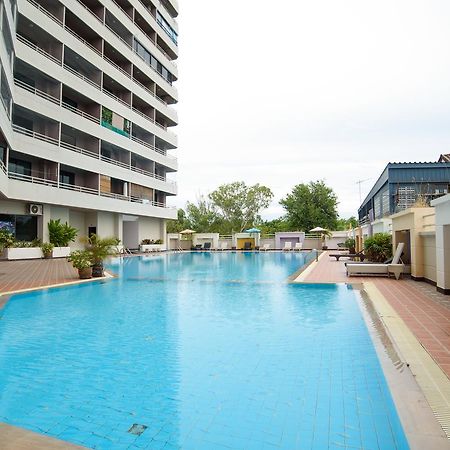 Angket Hip Residence Pattaya Esterno foto