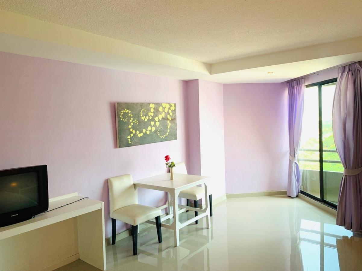 Angket Hip Residence Pattaya Esterno foto